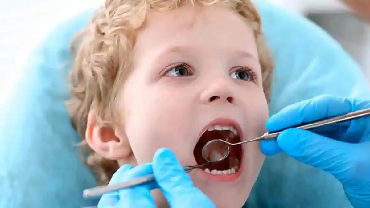 Acompanhamento odontológico na infância, entenda a importância para os pequenos