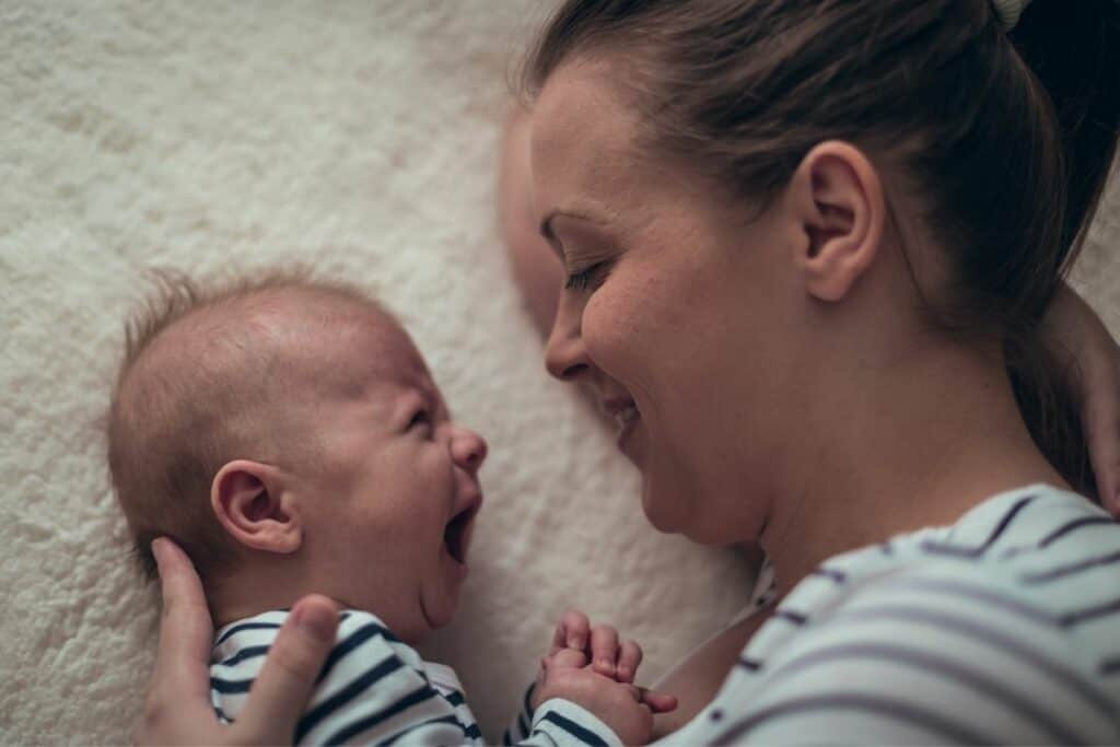 O que pode deixar um bebê nervoso ou inquieto