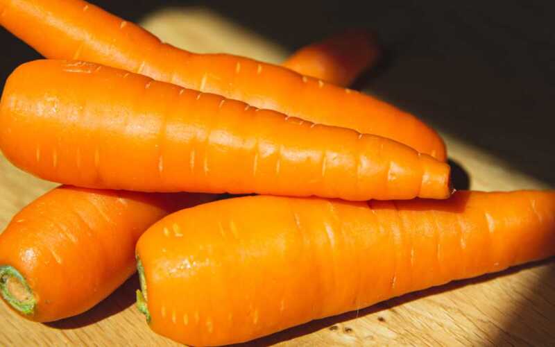 Benefícios da cenoura para saúde