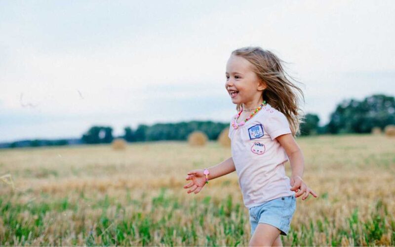 Como montar o look infantil feminino perfeito para o dia a dia