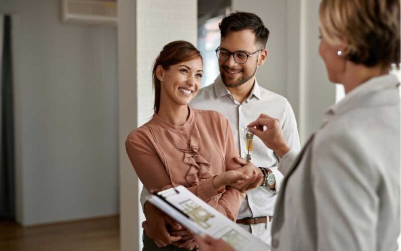 Impacto do protagonismo feminino no mercado imobiliário em 2025