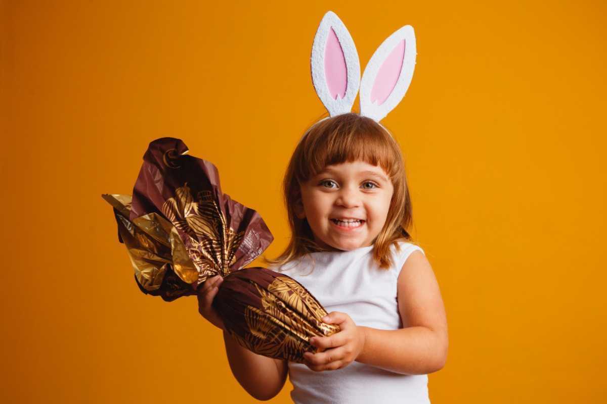 Ovo de Páscoa infantil: diversão e chocolate para encantar